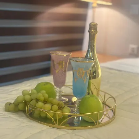 Suite 107 * Thessaloníki